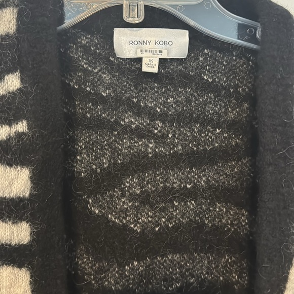 Ronny Kobo Collection Black and White Zebra Teddy Jacket - Picture 9 of 13